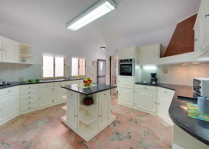 Mar * 阿尔布费拉